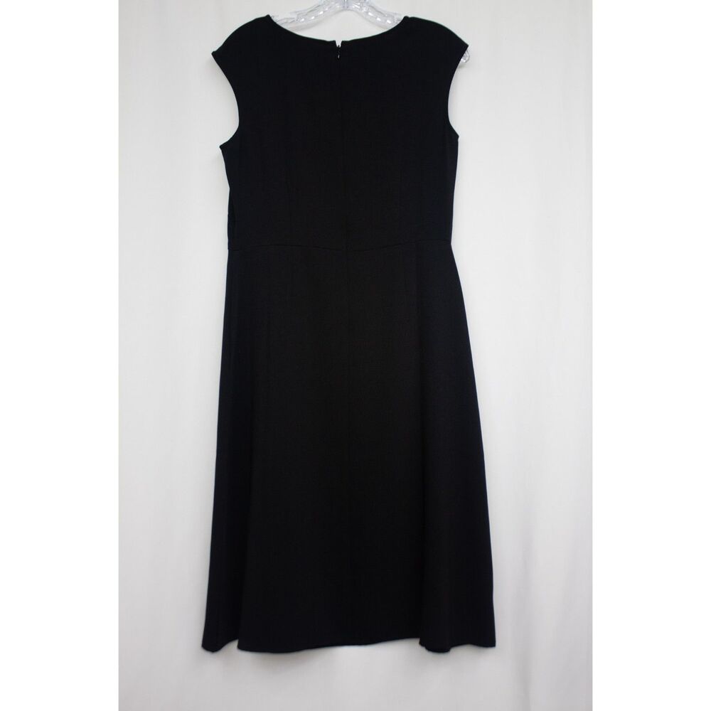 LOFT Black Fit & Flare Dress Size 6 Cap Sleeve